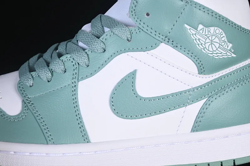 All categories Air Jordan Jordan series basketball shoes Air Jordan 1 Mid G version pure original Air Jordan 1 Mid "Jade Smoke" AJ1 Joe 1 smoke gray jade BQ6472-138